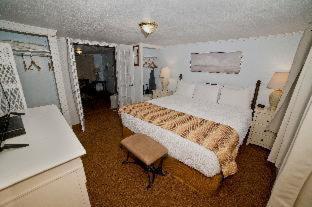 Inn Georgianne & Check In 212 Butler Ave Tybee Island