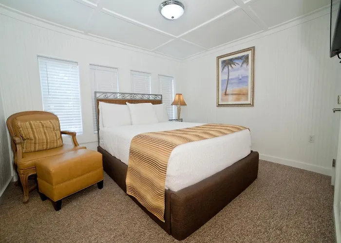 Georgianne Inn & Suites Check In 212 Butler Ave